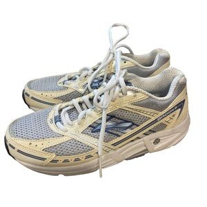 Brooks Addiction 9 Running Shoe